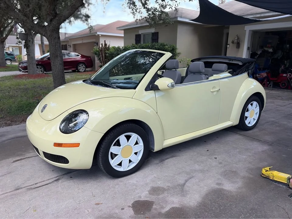 2006 Volkswagen New Beetle - Image 11 of 20