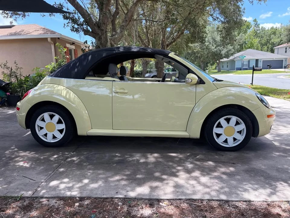 2006 Volkswagen New Beetle - Image 4 of 20