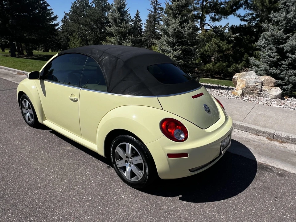 2006 Volkswagen New Beetle - Image 5 of 31