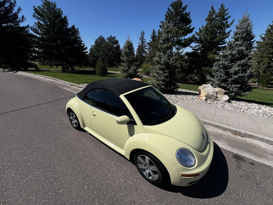 2006 Volkswagen New Beetle - Image 11 of 31