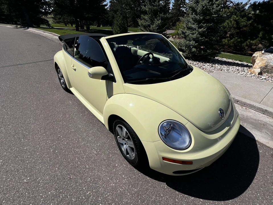 2006 Volkswagen New Beetle - Image 18 of 31