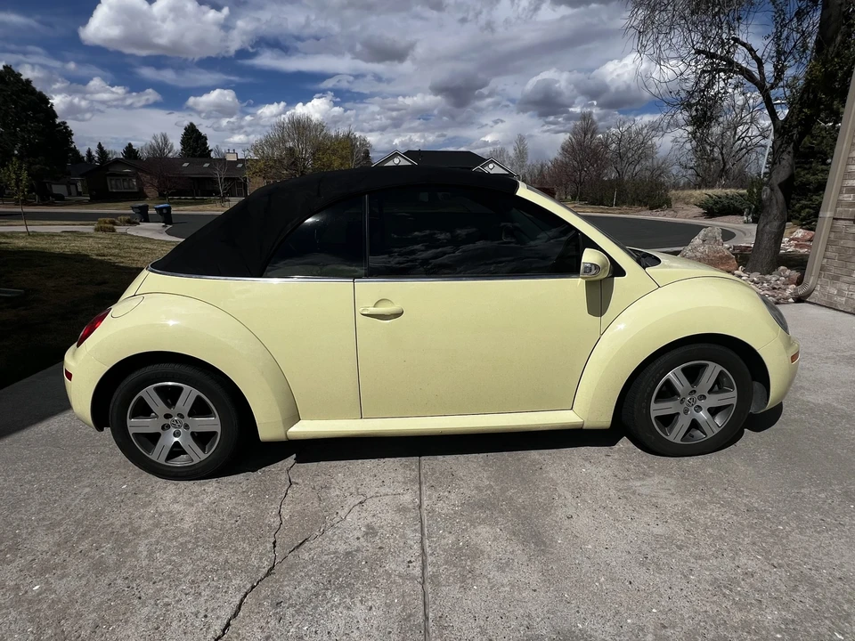 2006 Volkswagen New Beetle - Image 9 of 31