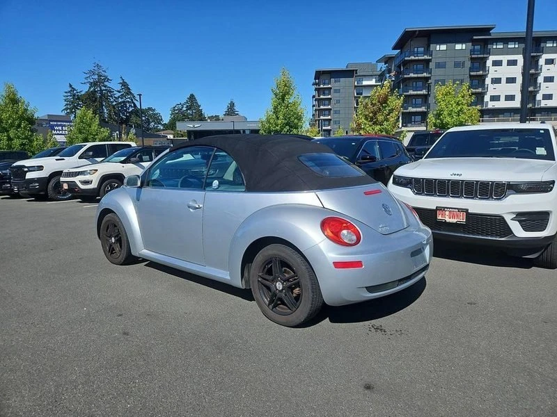 2006 Volkswagen New Beetle - Image 4 of 5