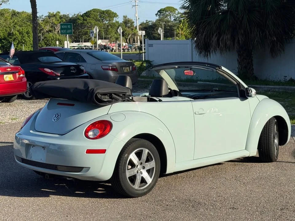 2006 Volkswagen New Beetle - Image 5 of 20