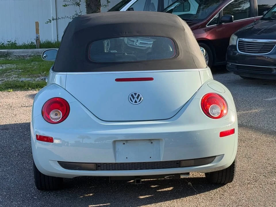 2006 Volkswagen New Beetle - Image 8 of 20