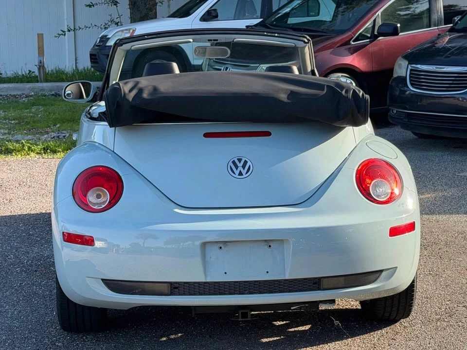 2006 Volkswagen New Beetle - Image 11 of 20