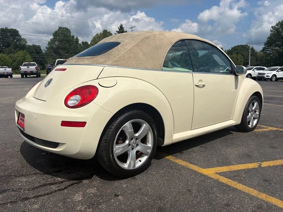 2006 Volkswagen New Beetle - Image 6 of 13