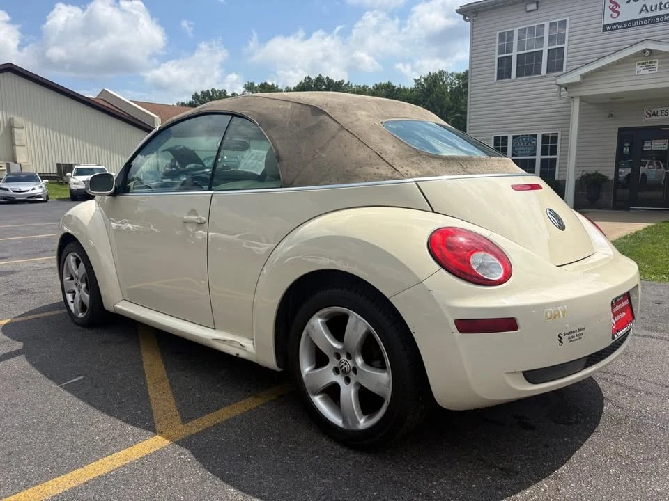 2006 Volkswagen New Beetle - Image 8 of 13