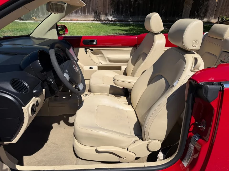 2006 Volkswagen New Beetle - Image 4 of 19