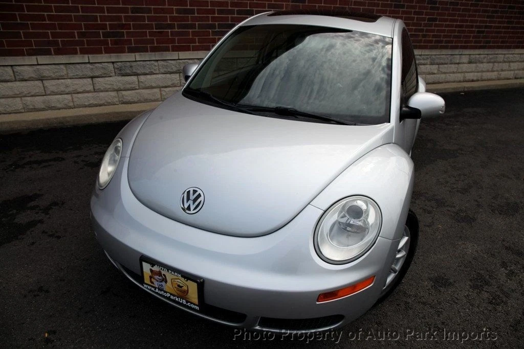 2006 Volkswagen New Beetle - Image 8 of 12