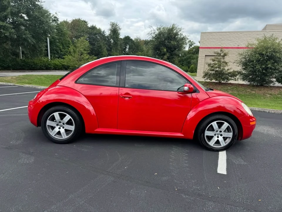 2006 Volkswagen New Beetle - Image 4 of 15