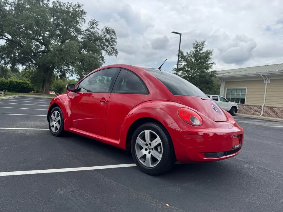 2006 Volkswagen New Beetle - Image 7 of 15