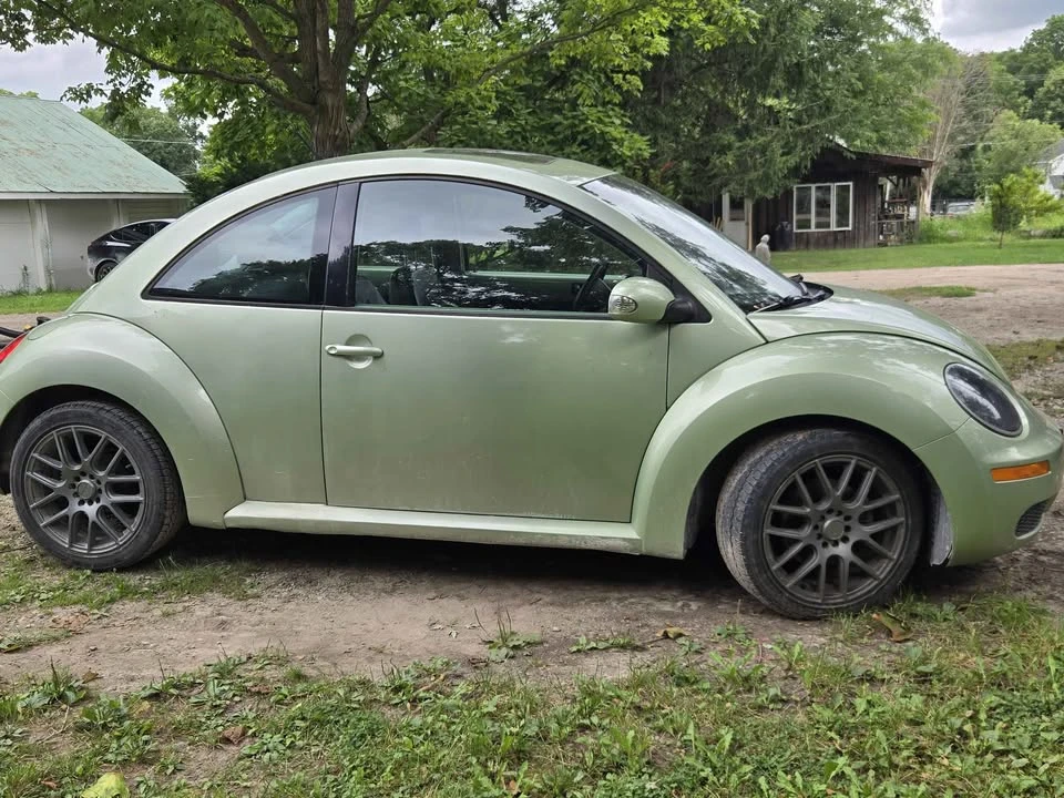 2006 Volkswagen New Beetle - Image 13 of 13