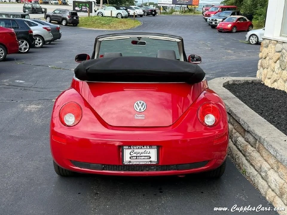 2006 Volkswagen New Beetle - Image 8 of 20