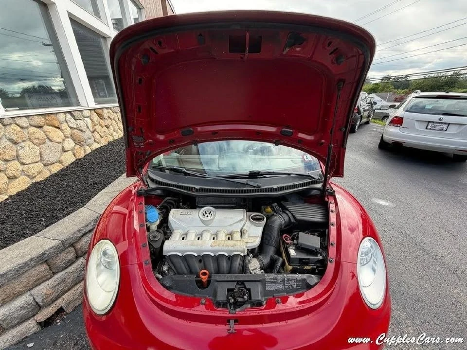 2006 Volkswagen New Beetle - Image 12 of 20