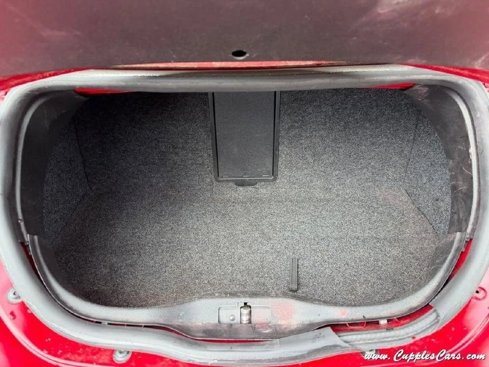 2006 Volkswagen New Beetle - Image 7 of 20