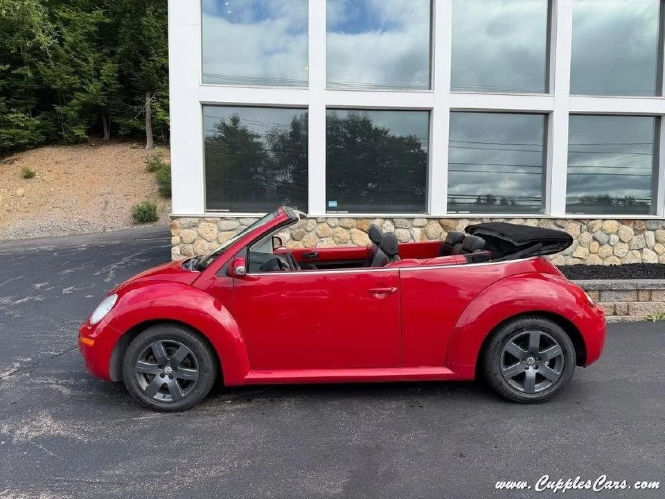 2006 Volkswagen New Beetle - Image 9 of 20