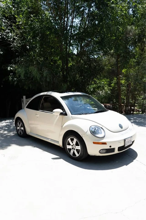 2006 Volkswagen New Beetle - Image 3 of 6