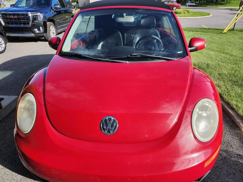 2006 Volkswagen New Beetle - Image 5 of 11