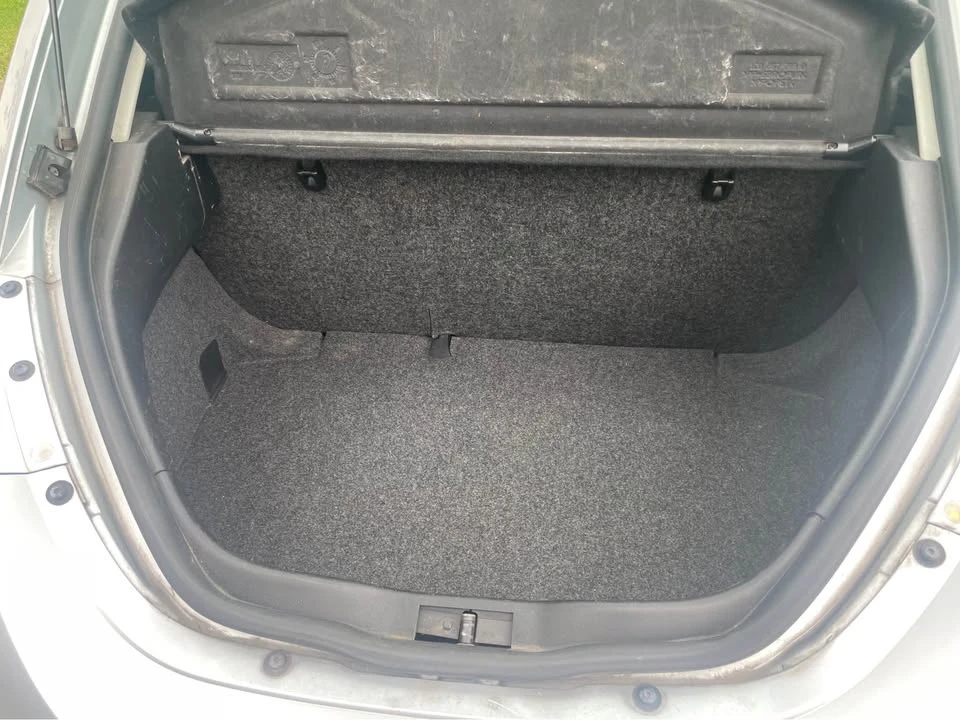 2006 Volkswagen New Beetle - Image 11 of 11