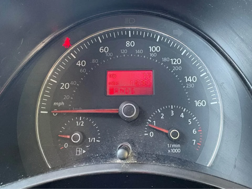 2006 Volkswagen New Beetle - Image 12 of 15