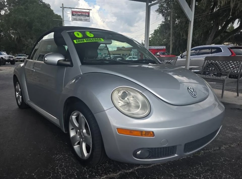 2006 Volkswagen New Beetle - Image 17 of 19