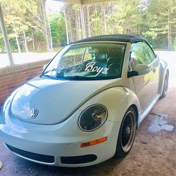 2006 Volkswagen New Beetle S Convertible 2D