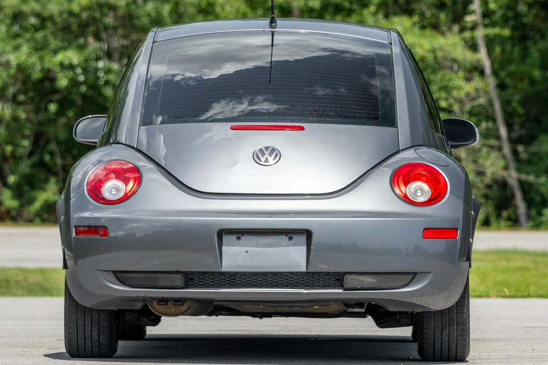 2006 Volkswagen New Beetle - Image 5 of 31