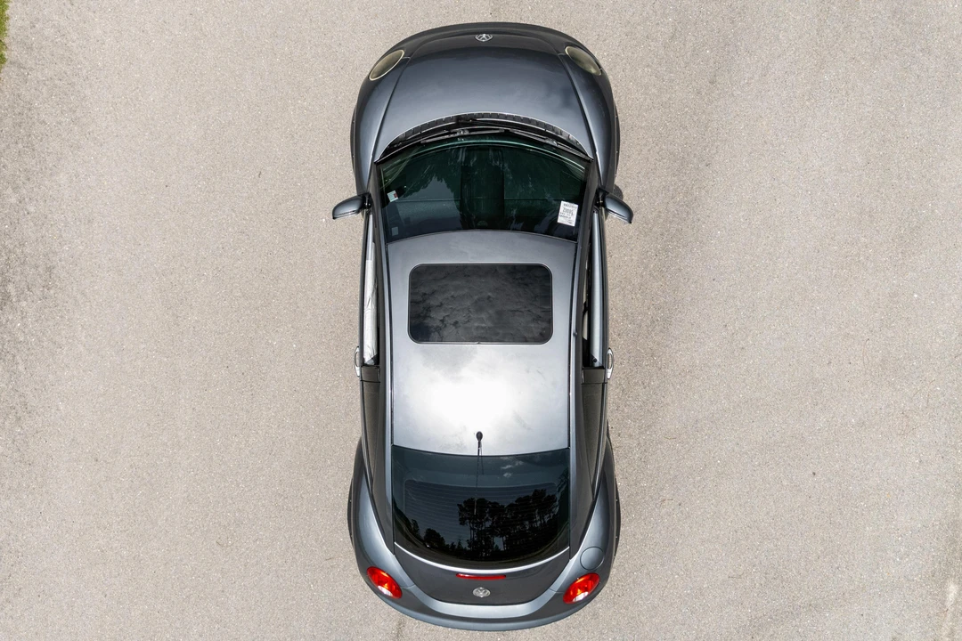 2006 Volkswagen New Beetle - Image 16 of 31
