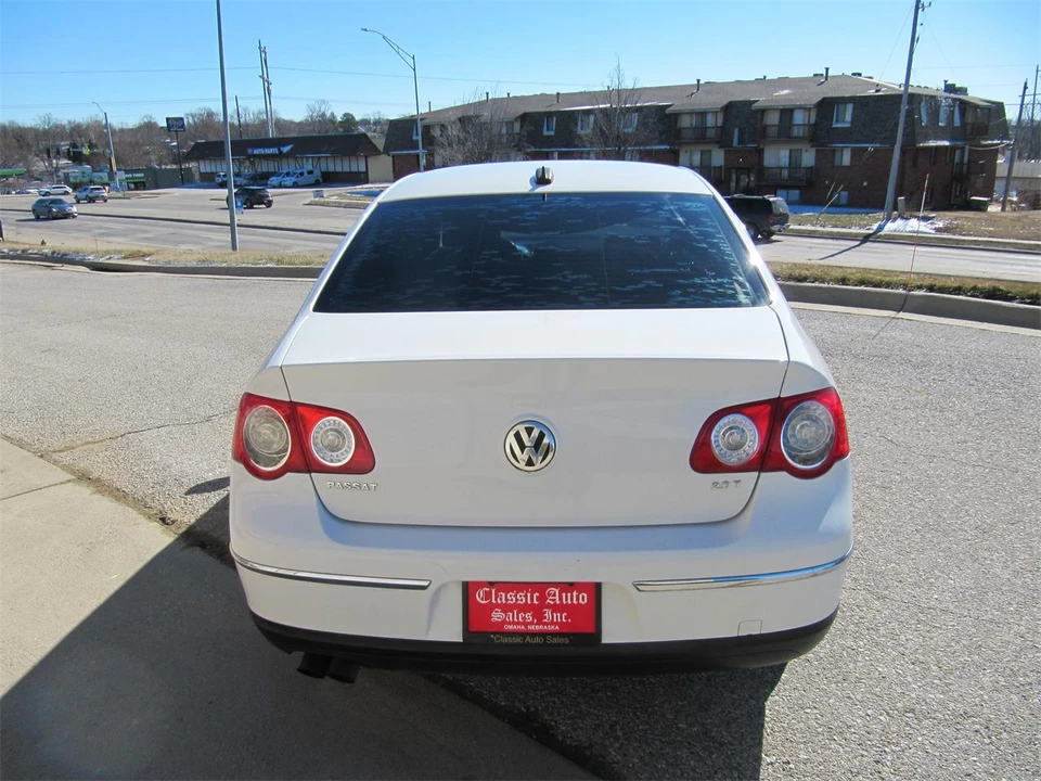 2006 Volkswagen Passat - Image 7 of 25