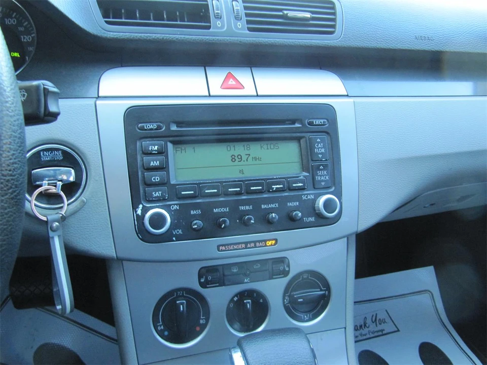 2006 Volkswagen Passat - Image 16 of 25