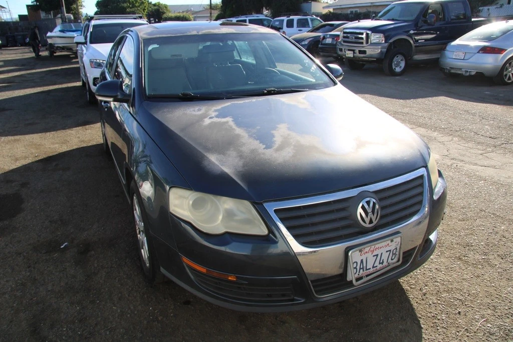 2006 Volkswagen Passat - Image 8 of 21