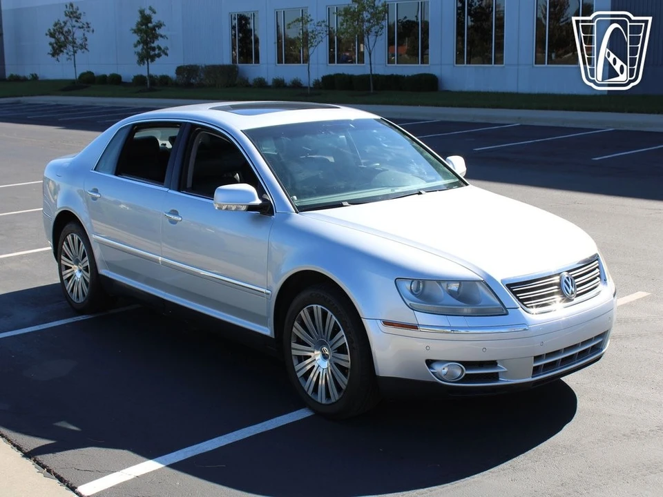 2006 Volkswagen Phaeton - Image 8 of 12