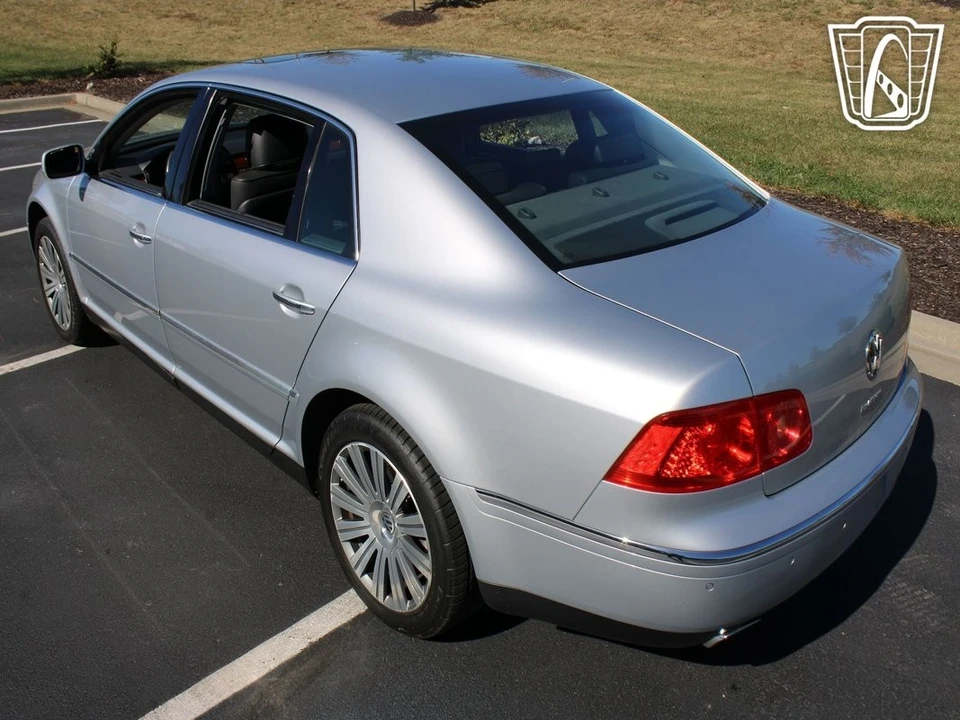 2006 Volkswagen Phaeton - Image 12 of 12