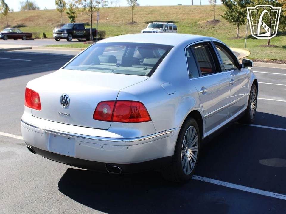 2006 Volkswagen Phaeton - Image 6 of 12
