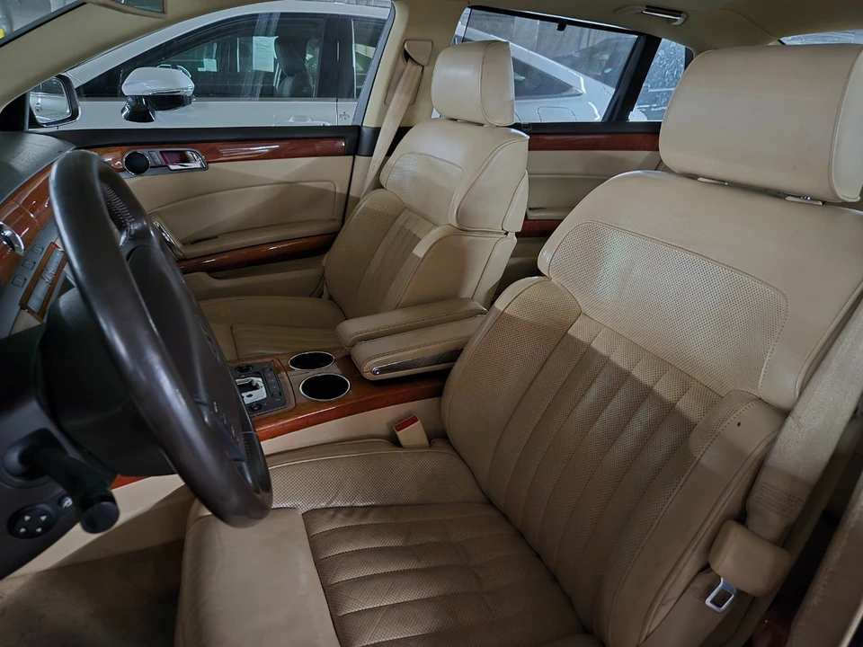 2006 Volkswagen Phaeton - Image 9 of 21