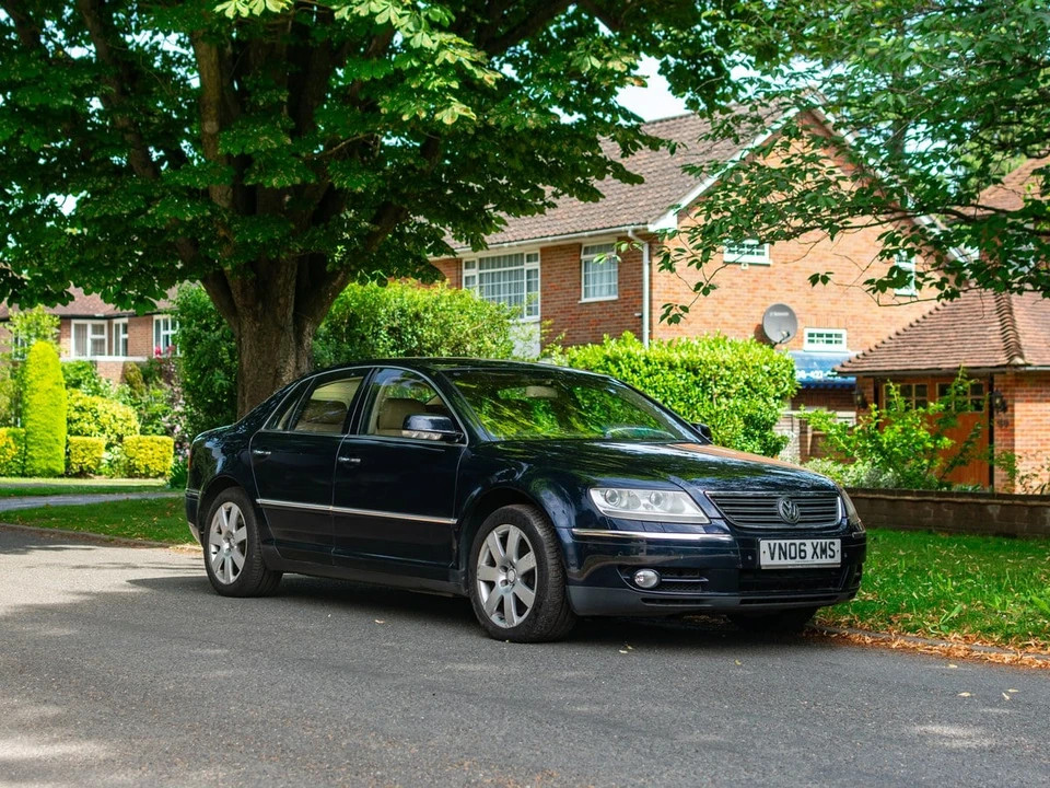 2006 Volkswagen Phaeton - Image 8 of 30