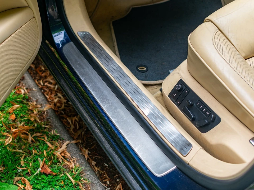 2006 Volkswagen Phaeton - Image 28 of 30