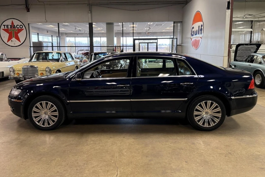 2006 Volkswagen Phaeton - Image 20 of 21