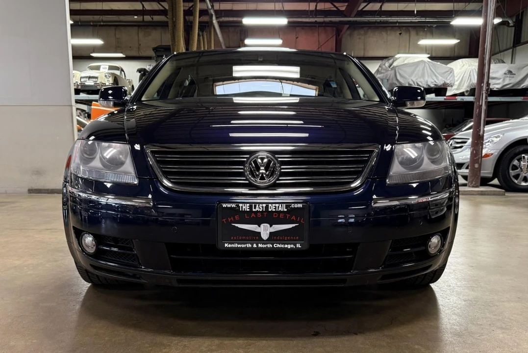 2006 Volkswagen Phaeton - Image 2 of 21