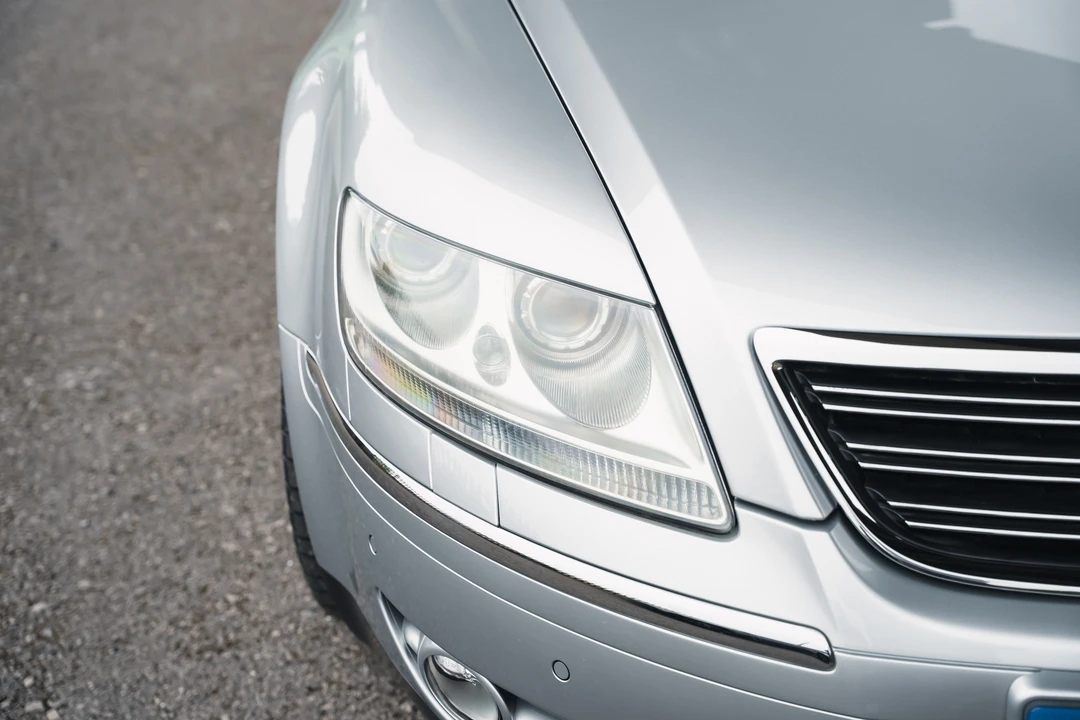 2006 Volkswagen Phaeton - Image 13 of 31