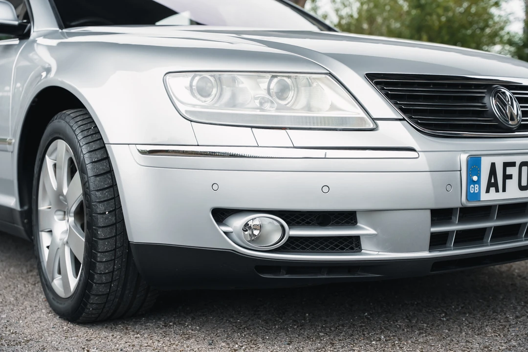 2006 Volkswagen Phaeton - Image 28 of 31