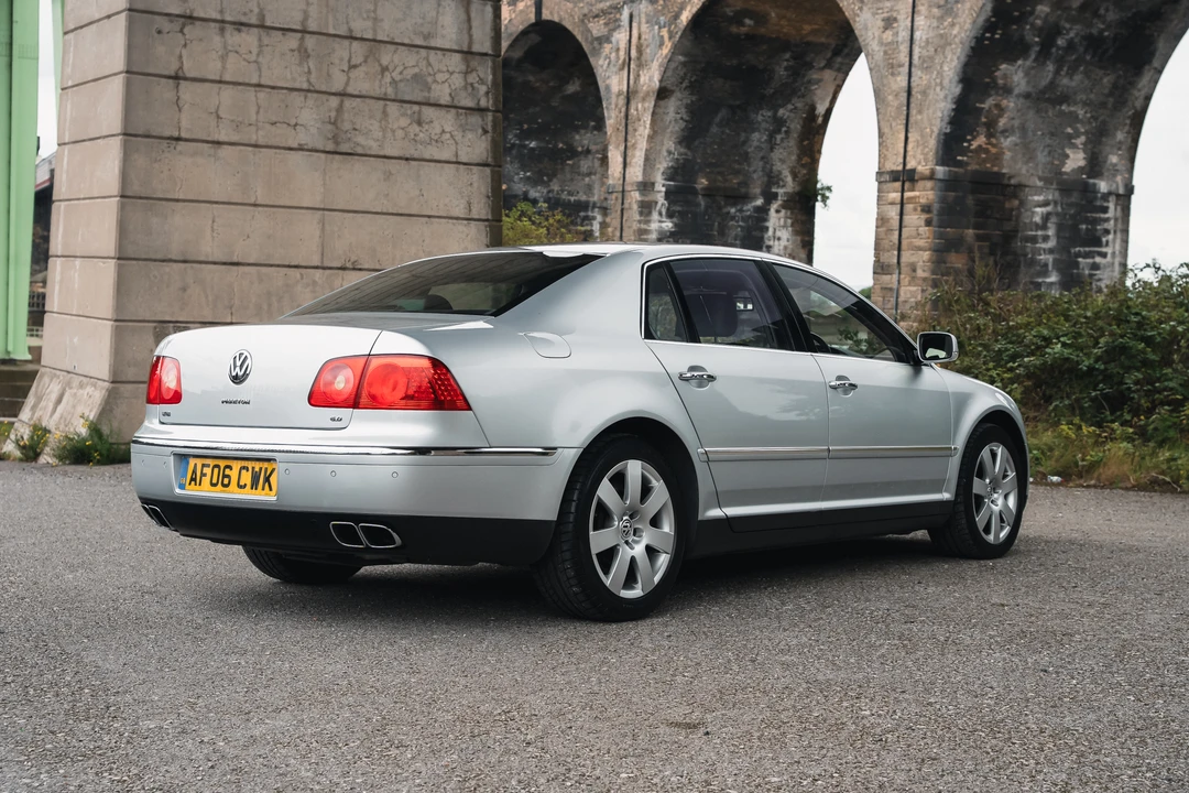 2006 Volkswagen Phaeton - Image 5 of 31