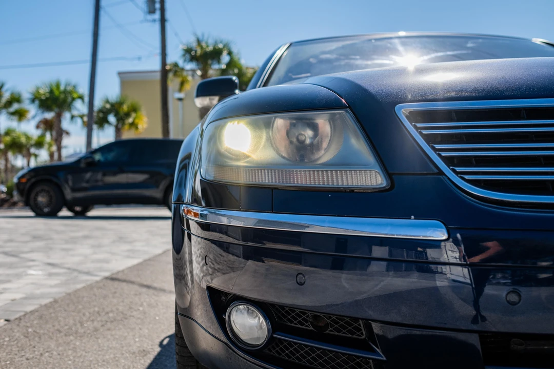 2006 Volkswagen Phaeton - Image 9 of 31