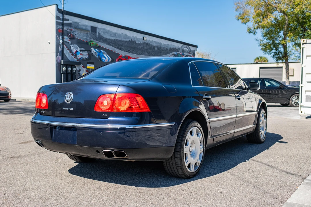 2006 Volkswagen Phaeton - Image 7 of 31