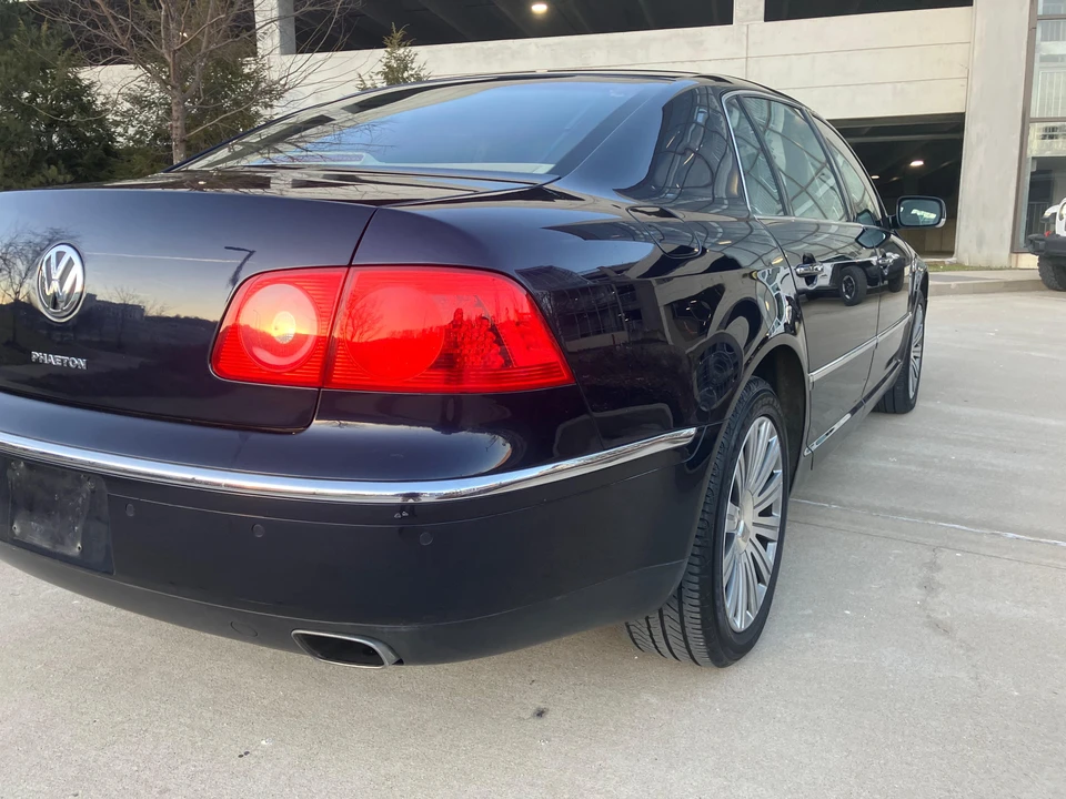2006 Volkswagen Phaeton - Image 26 of 31