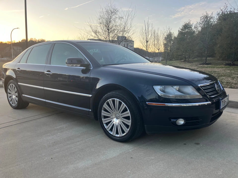 2006 Volkswagen Phaeton - Image 14 of 31