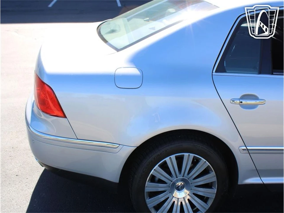2006 Volkswagen Phaeton - Image 31 of 31