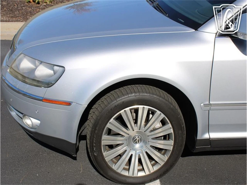 2006 Volkswagen Phaeton - Image 26 of 31