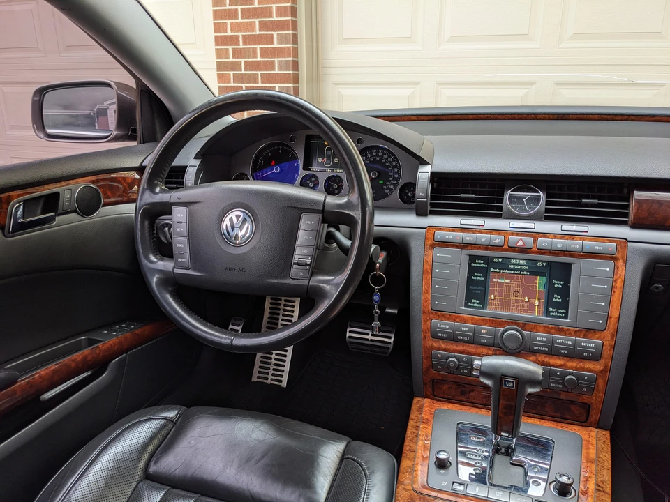 2006 Volkswagen Phaeton - Image 30 of 31